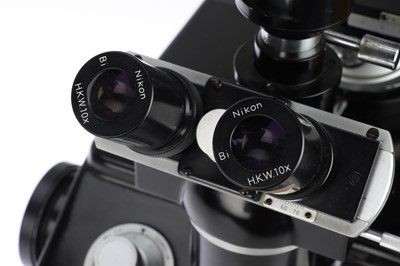 Lot 605 - Classic Microscopy, Nikon Inverted Trinocular Microscope