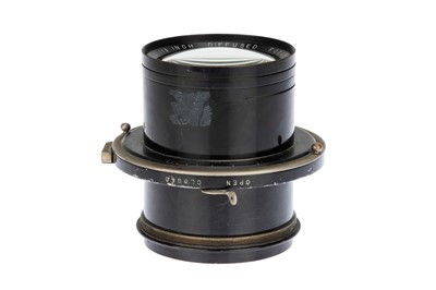 Lot 170 - A Wollensak Verito Diffused Focus f/4 11½" Lens