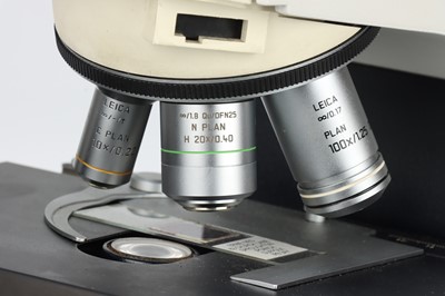 Lot 600 - Leica DMLB Binocular Microscope