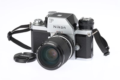 Lot 89 - A Nikon F Photomic 35mm SLR Camera