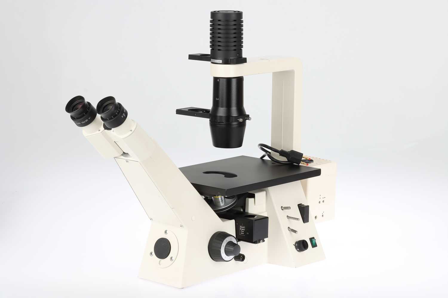 Lot 592 - Zeiss Axiovert 25 Binocular Microscope,
