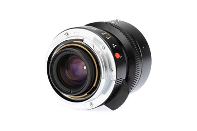 Lot 46 - A Leitz Elmarit-M f/2.8 28mm Lens