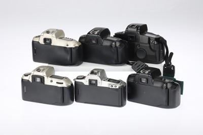 Lot 322 - A Mixed Selection of Cameras