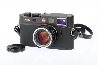 Lot 1 - A Leica M8 Digital Rangefinder Camera