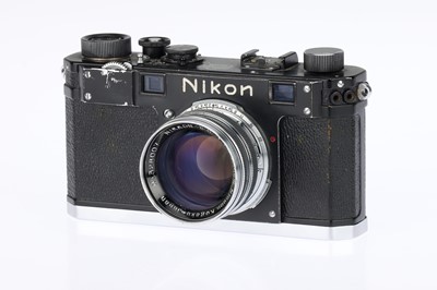 Lot 85 - A Nikon S Rangefinder Camera