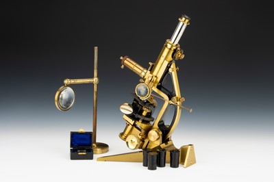 Lot 93 - An Exceptionally Fine Presentation Rosenhain Metallurgical Microscope