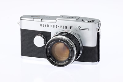 Lot 242 - * A Olympus F Pen FT Half-Frame Camera