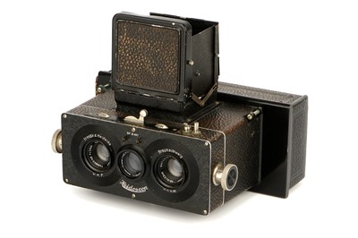 Lot 338 - A Rollei Heidoscop Stereo Camera