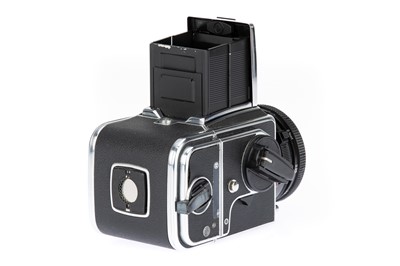 Lot 137 - A Hasselblad 2000FC/M Medium Format Camera