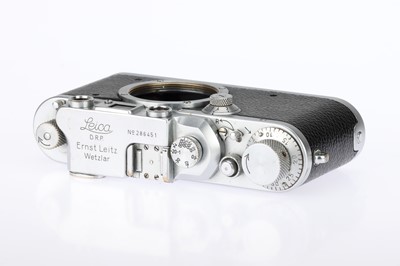 Lot 12 - A Leica IIIb 35mm Rangefinder Camera Body