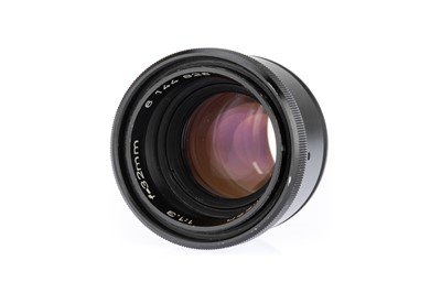 Lot 321 - A Rodenstock Heligon f/1.3 32mm Lens