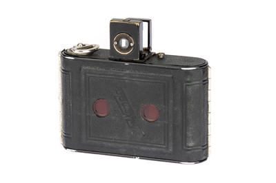 Lot 198 - A Nagel Dr. August Vollenda No.48 Folding Camera