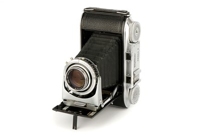 Lot 342 - A Voigtlander Bessa II Rangefinder Camera