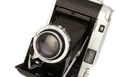 Lot 344 - An Ensign Autorange 820 Camera