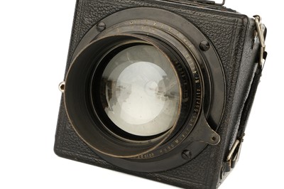 Lot 349 - An Ihagee Night Reflex Camera