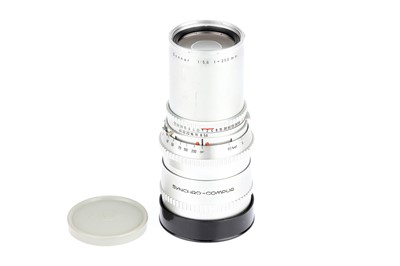 Lot 391 - A Carl Zeiss Sonnar f/5.6 250mm Medium Format Lens