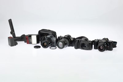 Lot 107 - A Selection of Minolta AF 35mm SLR Cameras