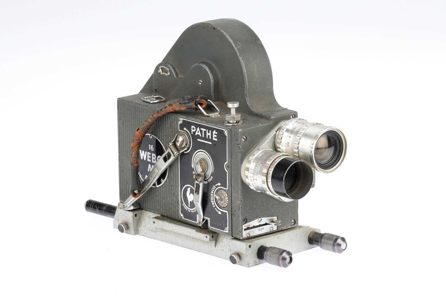 Lot 5 - A Pathe Webo 16 M Motion Picture Camera