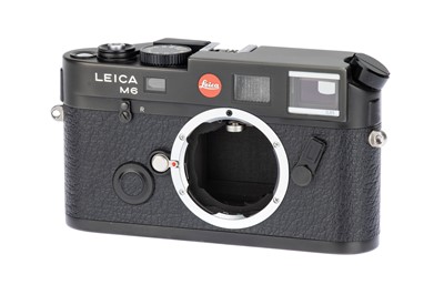 Lot 41 - A Leica M6 TTL 0.85 35mm Rangefinder Camera
