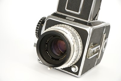 Lot 358 - A Hasselblad 1000F Camera