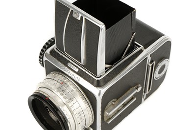 Lot 358 - A Hasselblad 1000F Camera