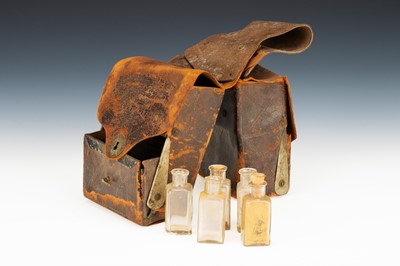 Lot 34 - Elliott's Patent Leather Medical Saddlebag