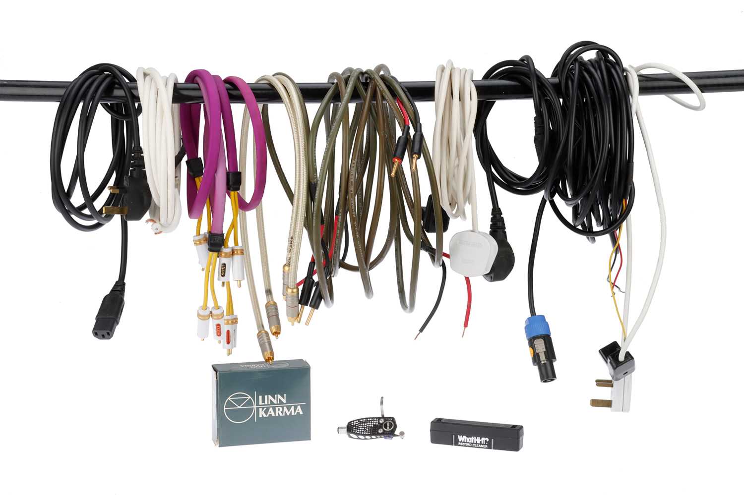 Lot 38 - A Selection of Various HiFi Cables