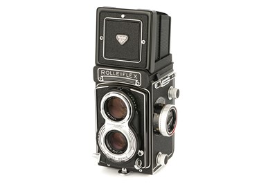 Lot 367 - A Rollei Rolleiflex T TLR Camera