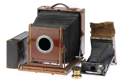 Lot 468 - A Thornton Pickard Ruby Half Plate Field Camera