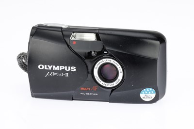 Lot 181 - An Olympus mju-II 35mm Compact Camera