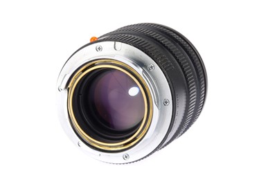 Lot 53 - A Leitz Summilux-M f/1.4 50mm Lens