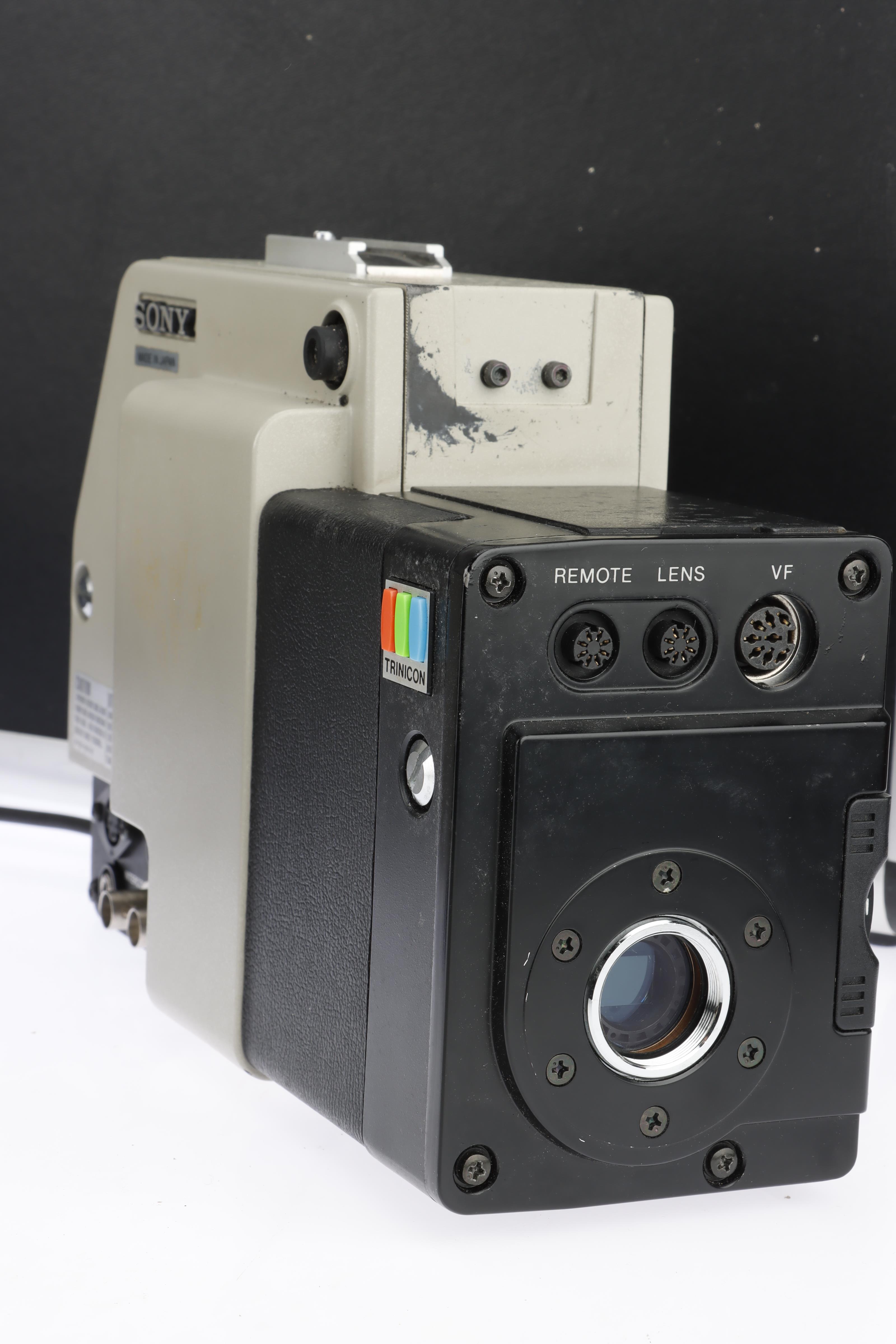 Lot 13 - A Sony DXC-1800P Colour Video Camera Outfit