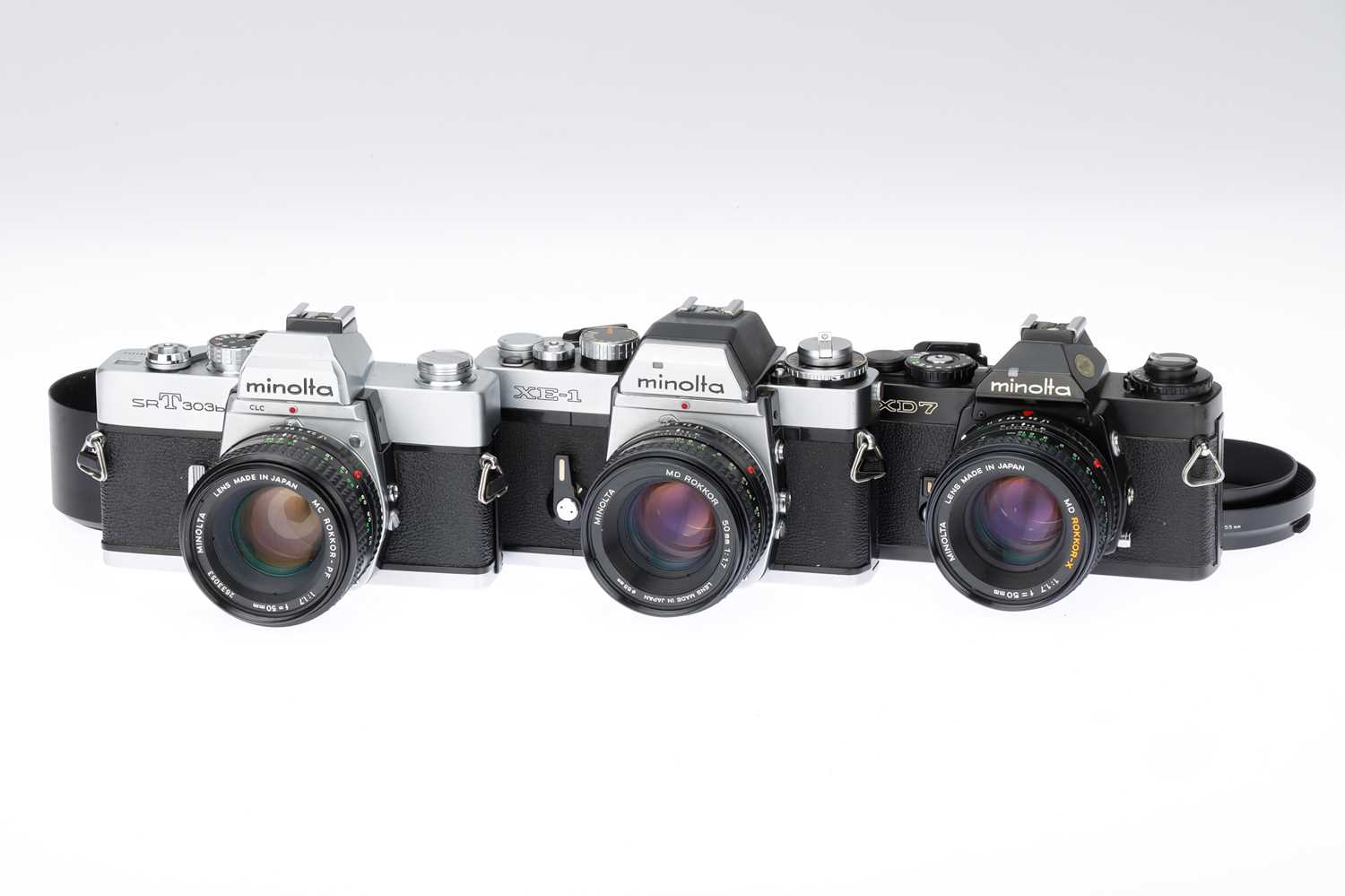 Lot 122 - Three Minolta 35mm SLR Cameras