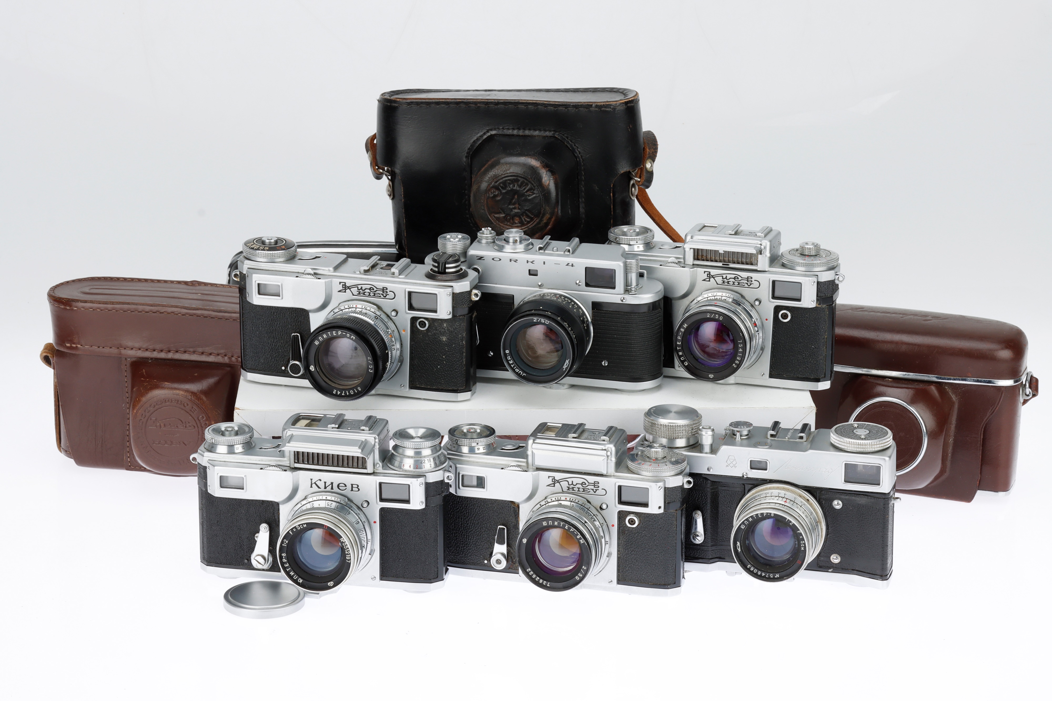 Russian Camera Gun Lot 124 - A Group of Soviet Era Rangefinder Cameras