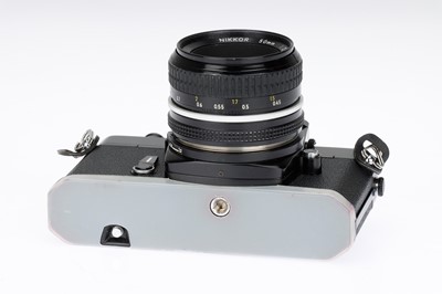 Lot 83 - A Nikon Nikkormat EL 35mm SLR Camera