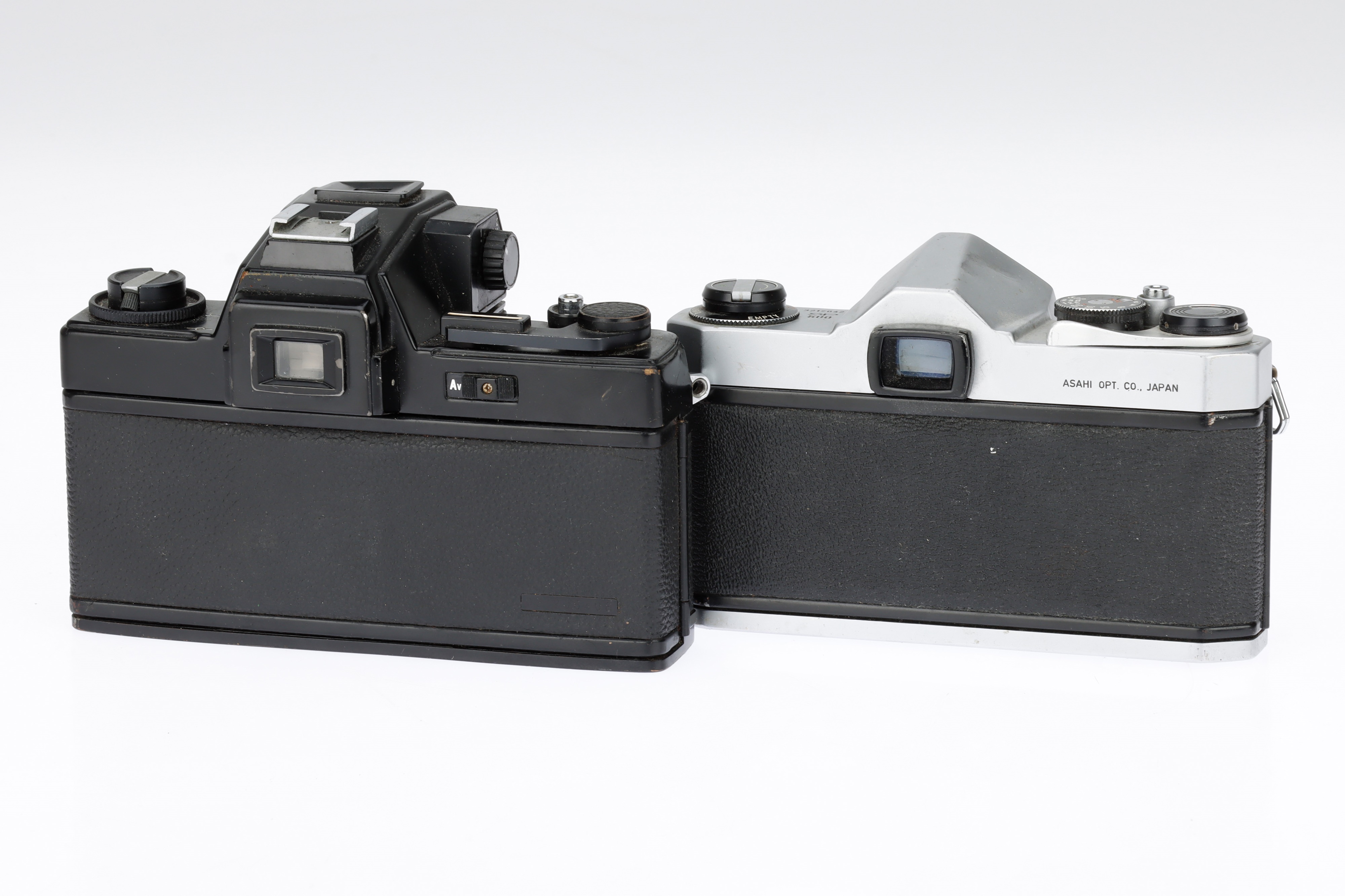 23T304_ジ1 1970年代 当時物 Ricoh Ricohflex TLS 401 フィルムカメラ