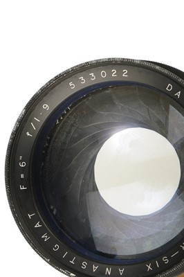 Lot 387 - A Dallmeyer Super Six f/1.9 6" Lens