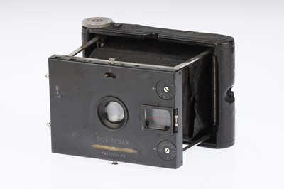 Lot 326 - A Goerz C.D.V. Tenax Folding Strut Camera