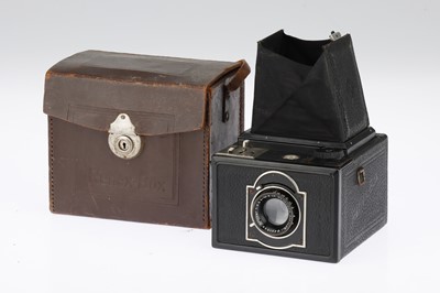 Lot 315 - A Kamera Werkstatten Reflex Box Camera