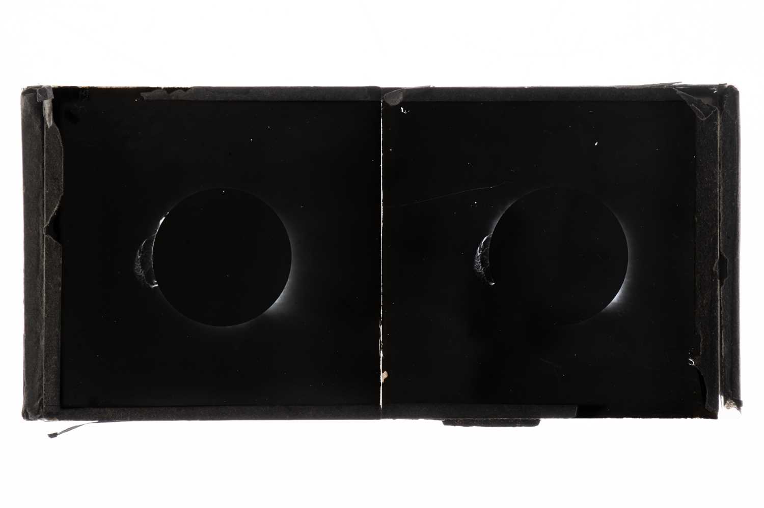Lot 133 - Stereo Diaposotive Image of the 1919 Eclipse Used to Prove Einstein's Theory of Relativity