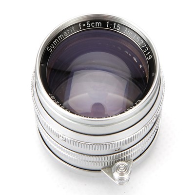 Lot 15 - A Leitz Summarit f/1.5 50mm Lens