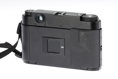 Lot 206 - A Voigtlander Bessa III / 667 Medium Format Rangefinder Camera