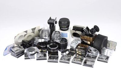 Lot 598 - A Selection of Various Olympus OM System Accessories