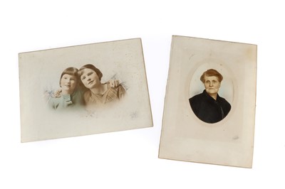 Lot 171 - A Sanderson de Luxe Hand & Stand Camera with Photographs