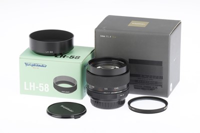 Lot 431 - A Voigtlander Nokton f/1.4 58mm SL Lens