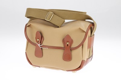 Lot 524 - A Tan Billingham Bag