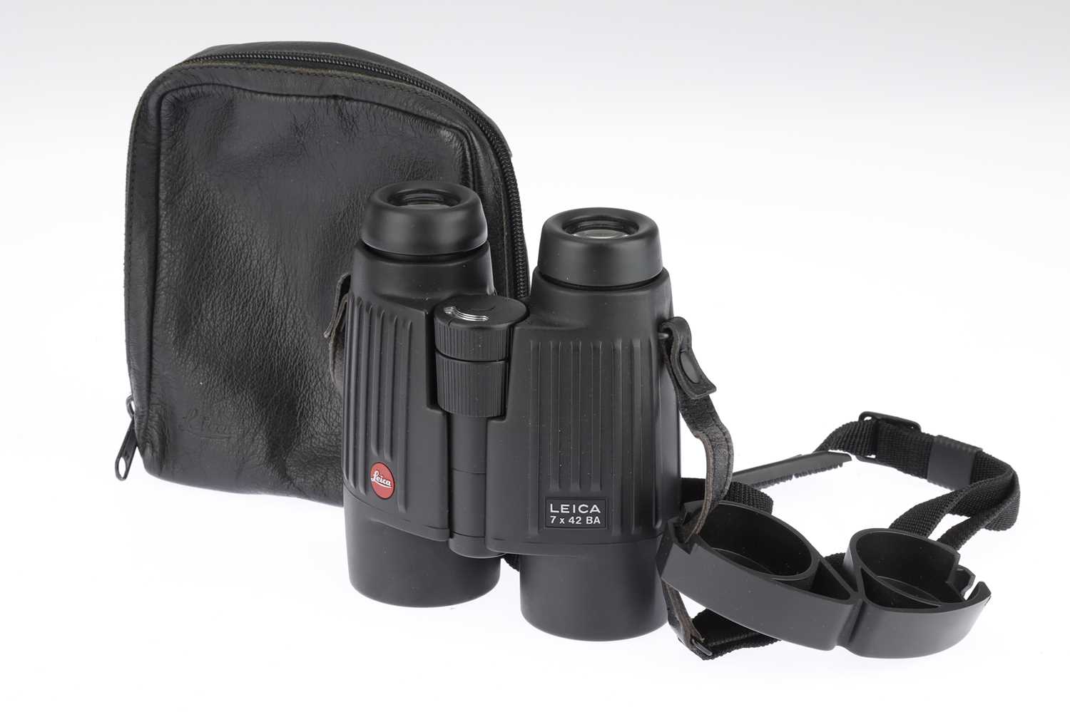 Lot 780 - A Pair of Leica 7x42 BA Binoculars