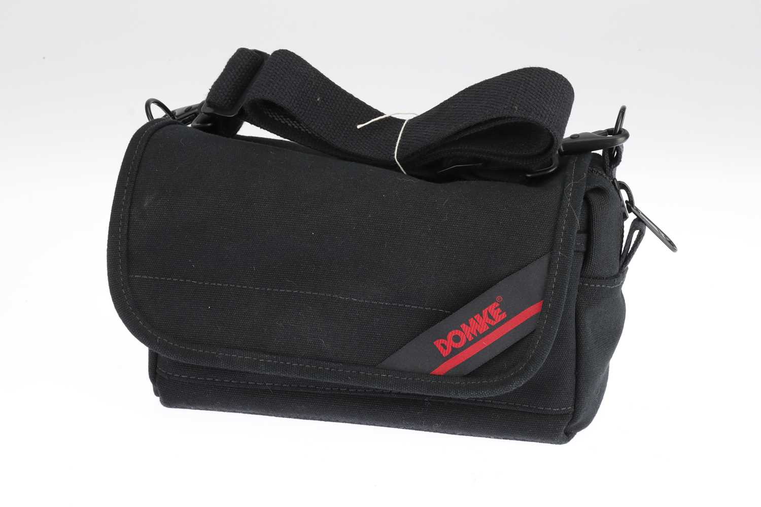 Lot 527 - A Domke Black F-5XB Camera Bag