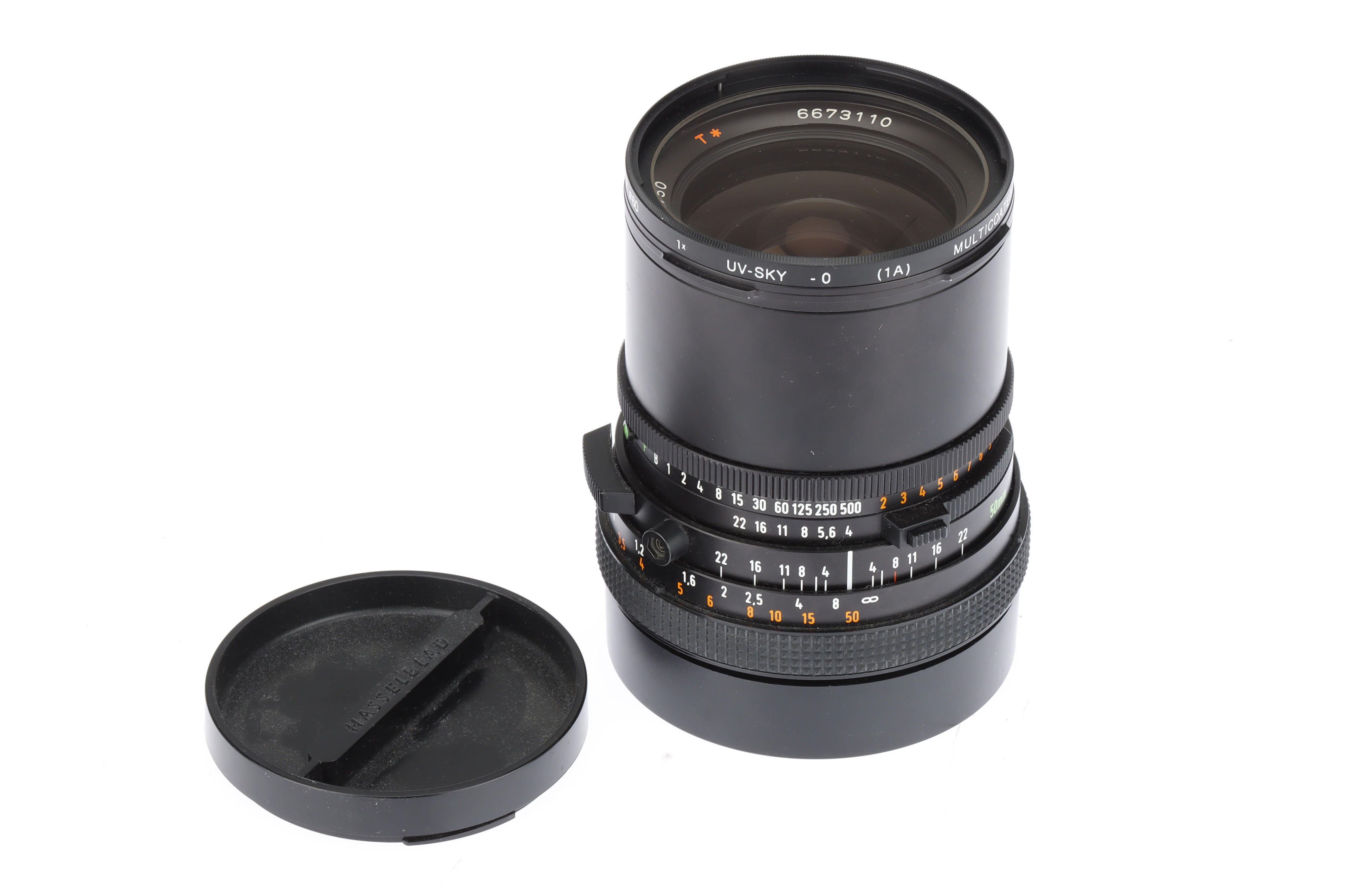 Lot 133 - A Carl Zeiss Distagon T* f/4 50mm Lens,