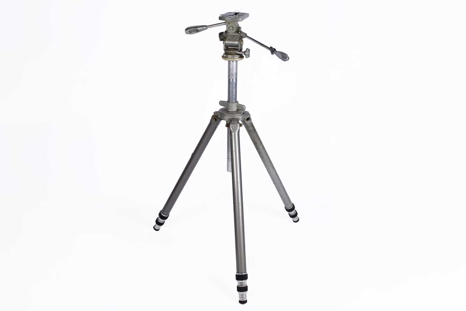 Lot 612 - A Gitzo RA4 Camera Tripod,